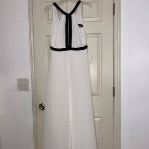 Black and white floor length lulu’s dress